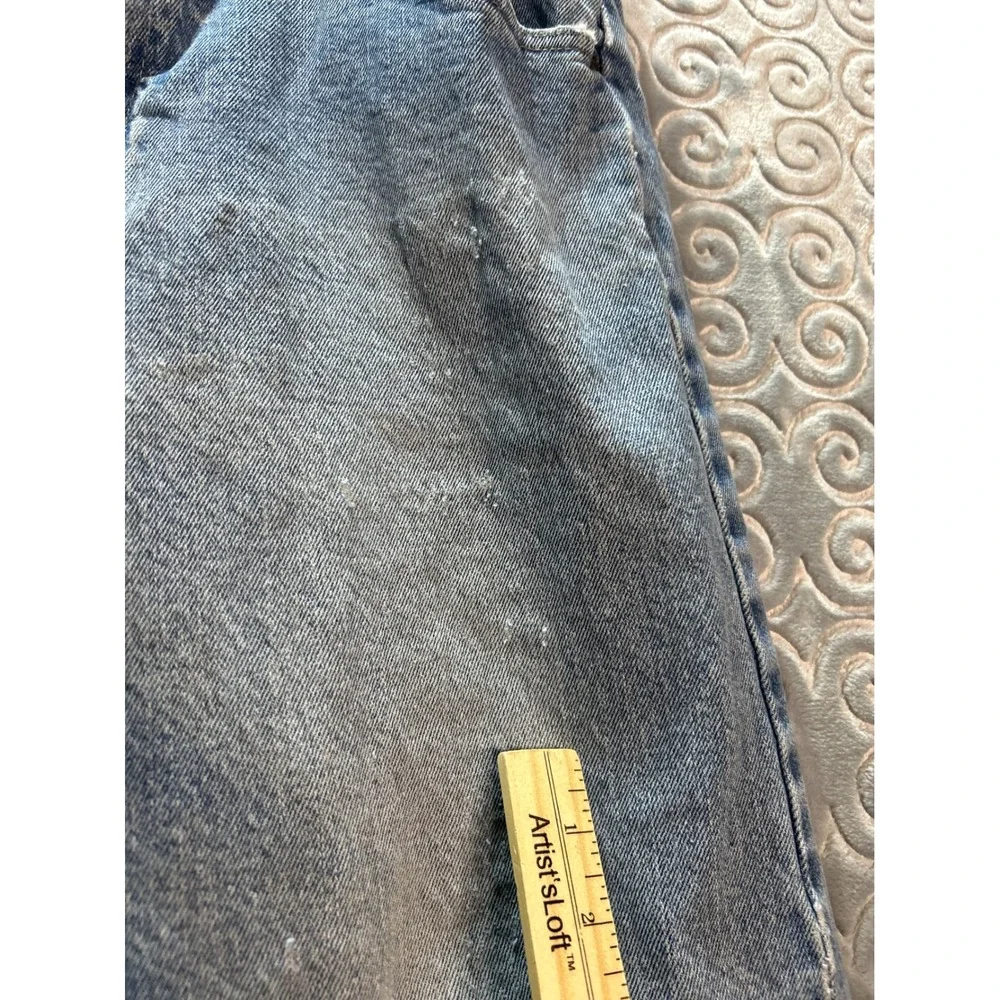 Wrangler Jeans Mens 33x30 Distressed Denim Blue Cotton Blend‎